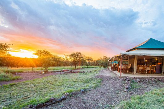 Tukaone Serengeti Camp